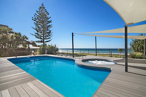 Hibiscus On The Beach - Hotel Accommodation 4
