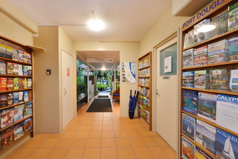 Port Douglas Apartments - Adults Only Oasis - Hotel Accommodation 10