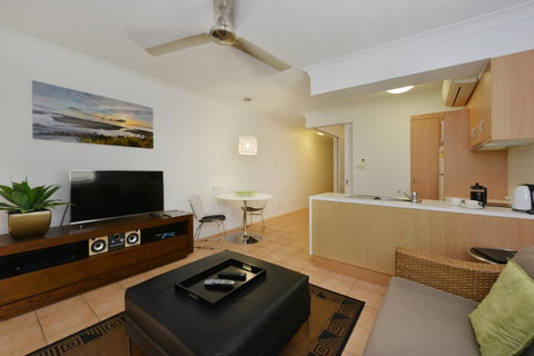 Port Douglas Apartments - Adults Only Oasis - Hotel Accommodation 23