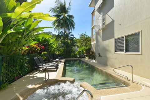 Port Douglas Apartments - Adults Only Oasis - Hotel Accommodation 22