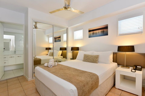 Port Douglas Apartments - Adults Only Oasis - Hotel Accommodation 29