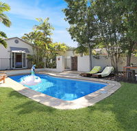 The Shack Noosa - Hotel Accommodation