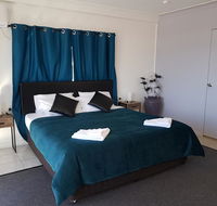 The Q Motel Rockhampton - Hotel Accommodation