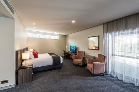 Alexandra Hills Hotel - Hotel Accommodation 15