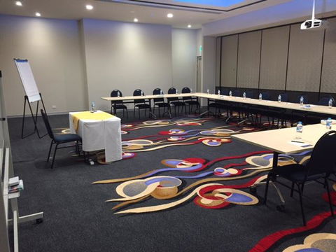 Alexandra Hills Hotel - Hotel Accommodation 1