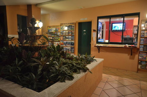 Martinique On Macrossan - Hotel Accommodation 18