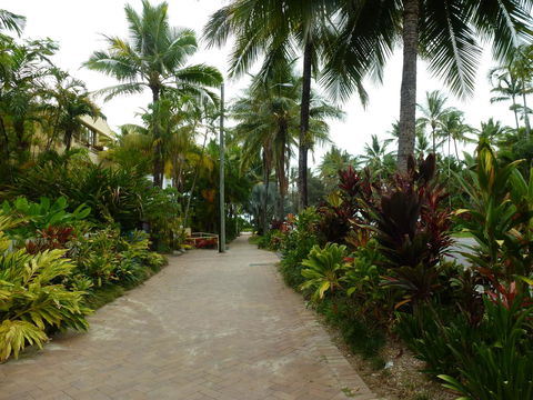 Martinique On Macrossan - Hotel Accommodation 22