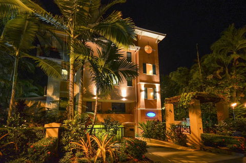 Martinique On Macrossan - Hotel Accommodation 20