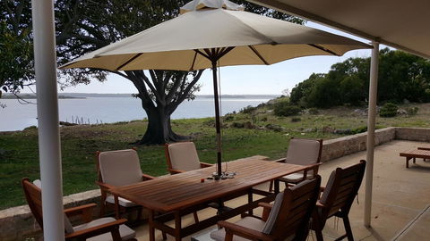 Ratcliff Cottage - Hotel Accommodation 3