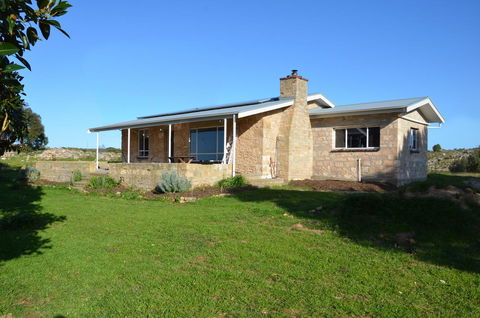 Ratcliff Cottage - Hotel Accommodation 7
