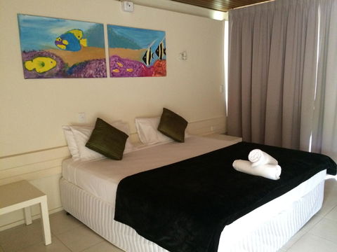 Arcadia Village Motel - Hotel Accommodation 37