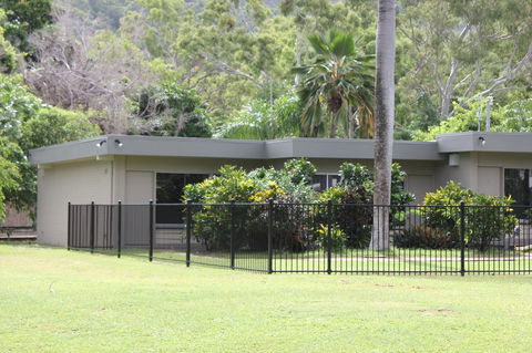 Arcadia Village Motel - Hotel Accommodation 3