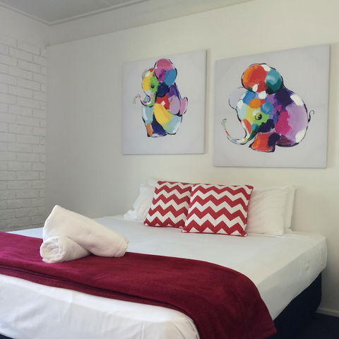 Arcadia Village Motel - Hotel Accommodation 1