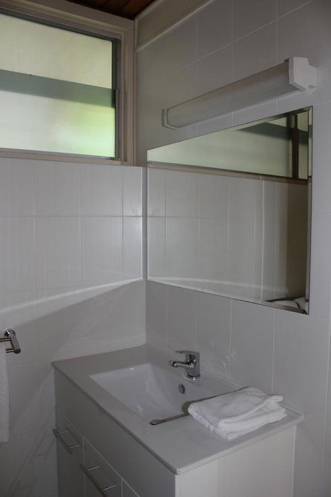 Arcadia Village Motel - Hotel Accommodation 6