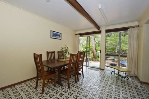 Magnetic Island Holiday House - Hotel Accommodation 6