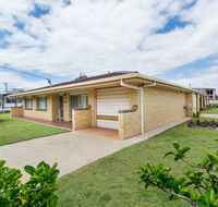 Lowset Sweetie Central to Everything - Partridge St Bongaree - Hotel Accommodation