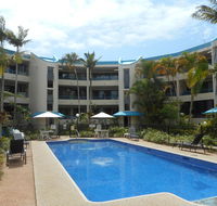 Placid Waters Holiday Apartments - Hotel Accommodation