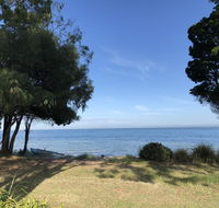 Bribie Beach House - Hotel Accommodation