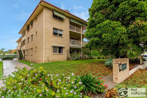 Immaculate Spacious Second Floor Unit Overlooking Pristine Parklands - Hotel Accommodation 10