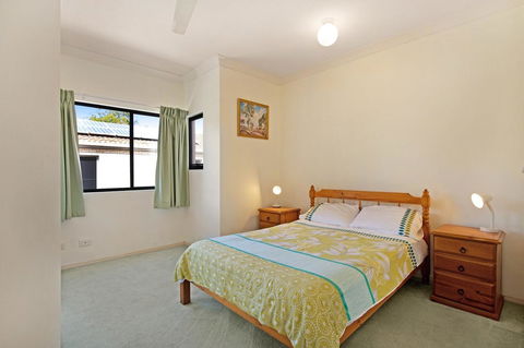 Quiet Location Across From Waterfront - South Esp, Bongaree - Hotel Accommodation 17