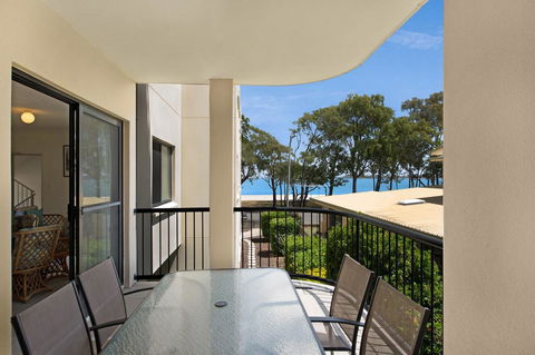 Quiet Location Across From Waterfront - South Esp, Bongaree - Hotel Accommodation 9