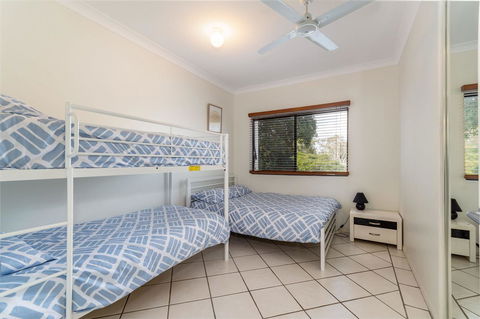 Waterfront Views From Private Rooftop Balcony - Bayview South Esp, Bongaree - Hotel Accommodation 14