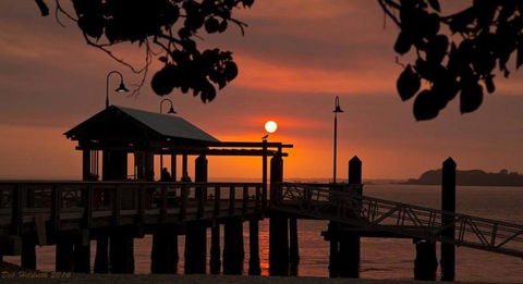 Water Views - Top Floor -Clearview Apartments South Esp, Bongaree - Hotel Accommodation 1