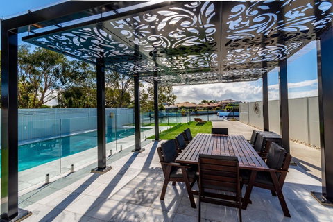 Stunning Canal Home Oh So Close To The Waterfront - Hotel Accommodation 9