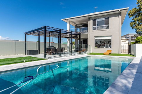 Stunning Canal Home Oh So Close To The Waterfront - Hotel Accommodation 8