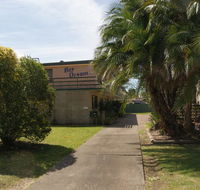 'Bay Dream' Upstairs Unit Three - Hotel Accommodation
