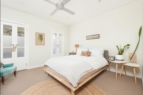 'Darling Lily' - Your Townhouse Hideaway - Hotel Accommodation 0