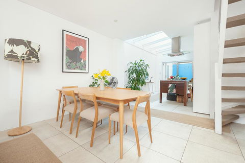 'Darling Lily' - Your Townhouse Hideaway - Hotel Accommodation 2