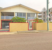 'Mooring One Downstairs' 23 Shoal Bay Rd - Fantastic ground floor duplex with views WIFI and Air Conditioning - Hotel Accommodation