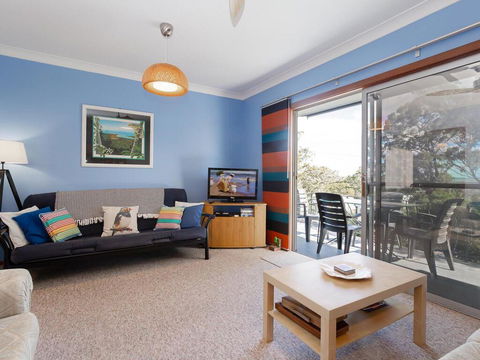 'Rutland', 1/13 Cromarty Road - Pet Friendly, Boat Parking, Water Views, Air Con - Hotel Accommodation 3