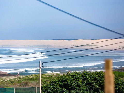 'Walk On Birubi', 1/40 Ocean Ave - Pet Friendly, WIFI, Boat Parking & Water Views - Hotel Accommodation 0