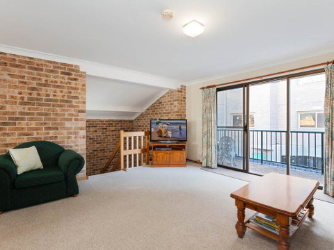 1 'Monterea' 3 Ondine Close - Walking Distance To Beach - Hotel Accommodation 1
