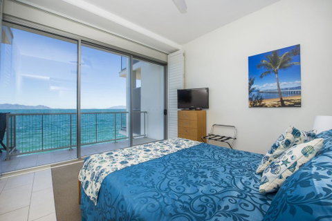 1 Bright Point Apartment 5102 - Hotel Accommodation 2