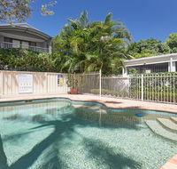 11 'Seashells' 21-23 Magnus Street - pool lift aircon - Hotel Accommodation