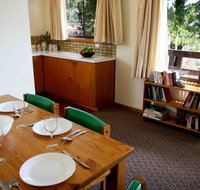 11 Townsend Street Jindabyne - Hotel Accommodation