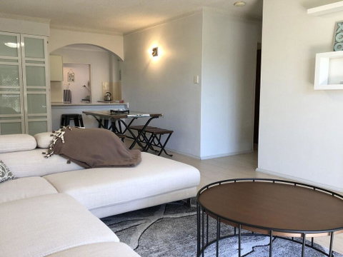 13 'Parkview', 11-13 Catalina Close - Great Location Unit With A Locked Garage - Hotel Accommodation 3