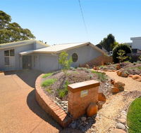 131 Pacific Drive Port Macquarie - Hotel Accommodation