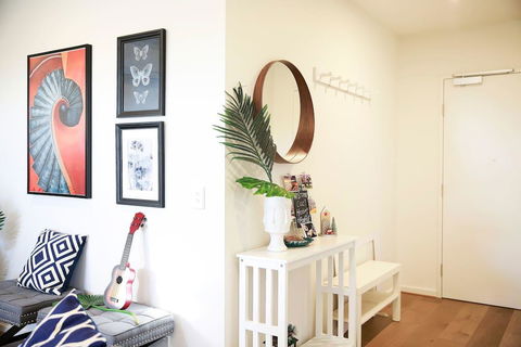 136, Light-filled Homely Box Hill Apt, 2Bed2BathFreeParking - Hotel Accommodation 2