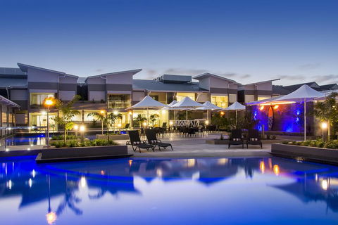 1770 Lagoons Central Apartment Resort - Hotel Accommodation 1