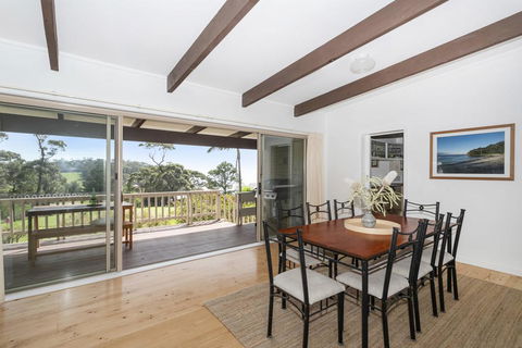 19 Buchan Street - Mollymooks Tee To Sea - Hotel Accommodation 1