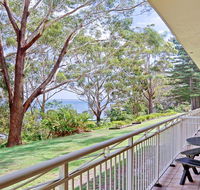 2 'Fiddlers Green' 62 Magnus Street - ground floor unit walking distance to Nelson Bay - Hotel Accommodation