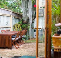 2 Bed Renovated Terrace - Erskinville - Hotel Accommodation