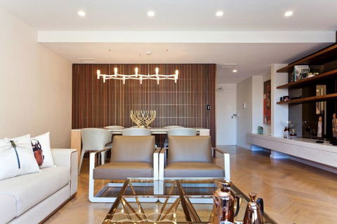 2 Bed Sydney Executive Apt Close To City - Hotel Accommodation 0