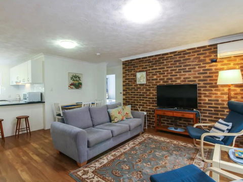 2 Bedroom St Lucia Apartment Close To UQ And CityCat - Hotel Accommodation 0