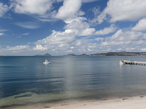 2/137 Soldiers Point Road - Luxury Unit On The Waterfront With Aircon And Free Unlimited Wi Fi - Hotel Accommodation 2