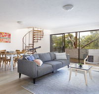 20 Booneroo - Walk To The Beach - Hotel Accommodation